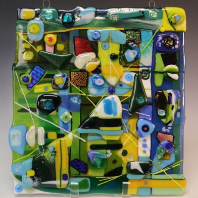 “Oscillating Spring Hues”